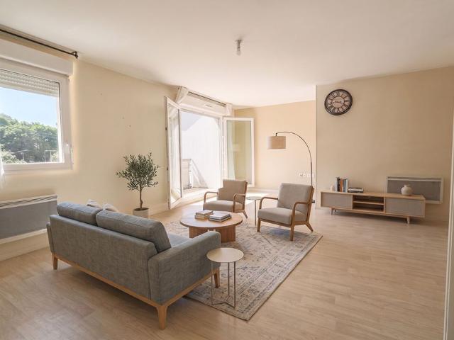 Location Appartement 4 pièces 78m² ST ETIENNE DU ROUVRAY 76800