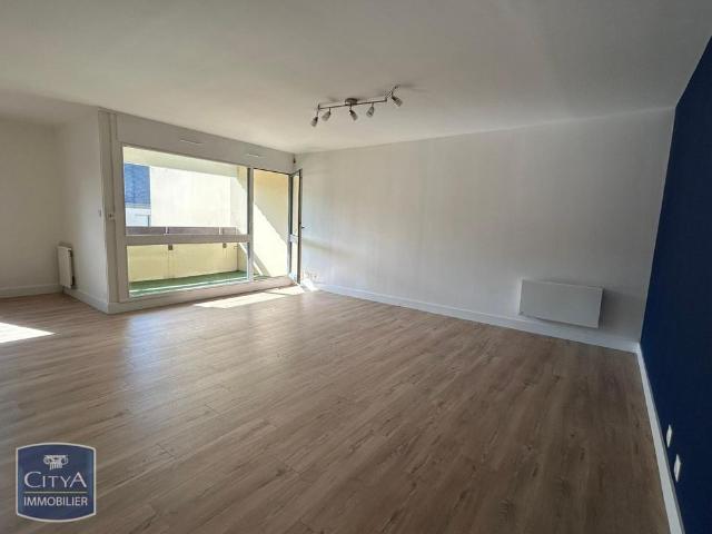 Location Appartement 4 pièces 78m² RENNES 35700