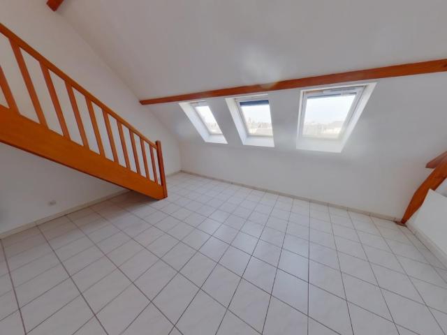 Location Appartement 4 pièces 78m² TOURS 37000