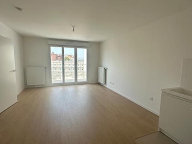Location Appartement 4 pièces 79 m2 Drancy
