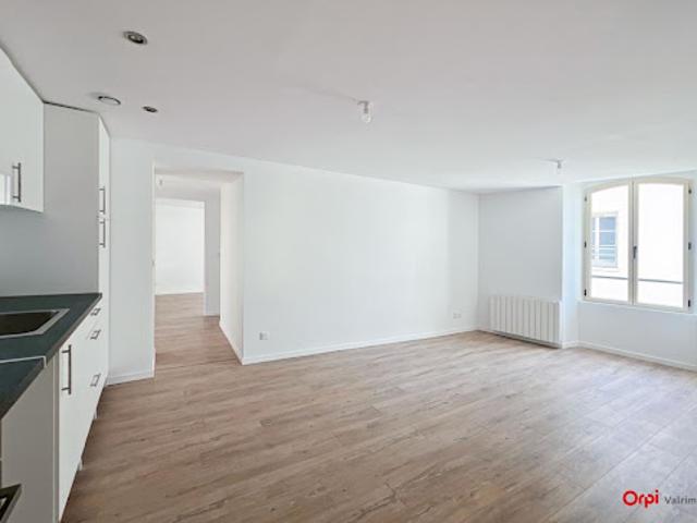 Location Appartement 4 pièces 79 m2 Janville en Beauce