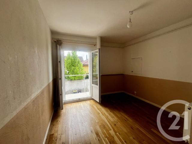 Location Appartement 4 pièces 79m² BEAUNE 21200