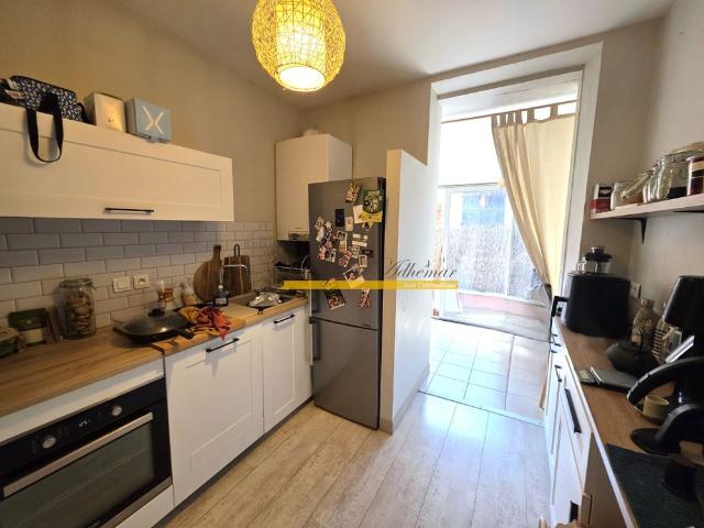 Location Appartement 4 pièces 79m² MONTELIMAR 26200