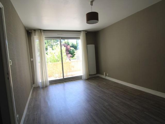 Location Appartement 4 pièces 79m² ST BRIEUC 22000