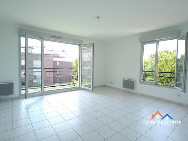 Location Appartement 4 pièces 83.59 m2 Carrières sous Poissy