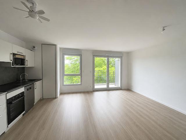 Location Appartement 4 pièces 83.7 m2 Clermont Ferrand
