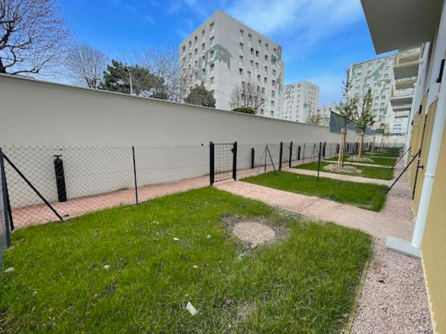 Location Appartement 4 pièces 83.1 m2 Clermont Ferrand