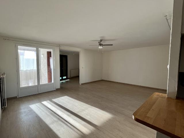 Location Appartement 4 pièces 83.25 m2 Narbonne