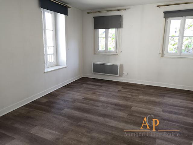 Location Appartement 4 pièces 83.3 m2 Caen