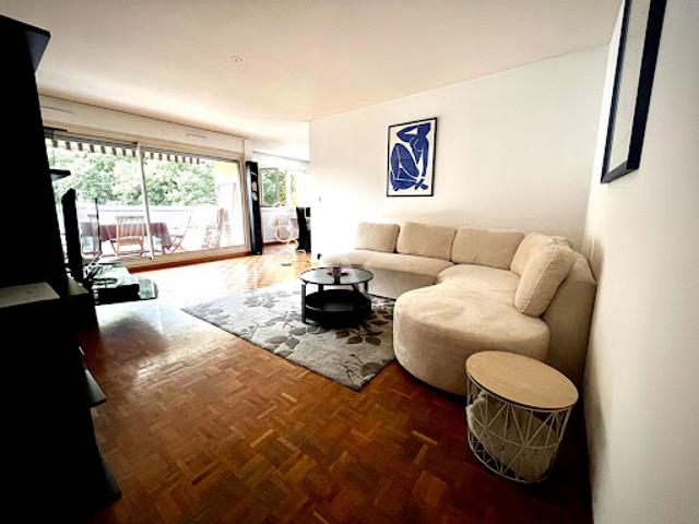Location Appartement 4 pièces 83 m2 Marseille 12ème