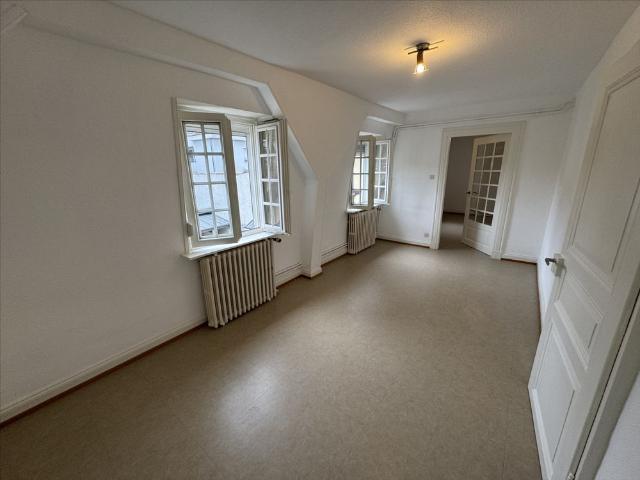 Location Appartement 4 pièces 83m²