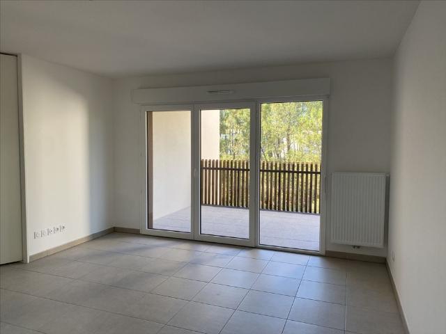 Location Appartement 4 pièces 83m²