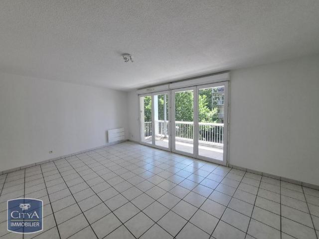 Location Appartement 4 pièces 83m² BORDEAUX 33800