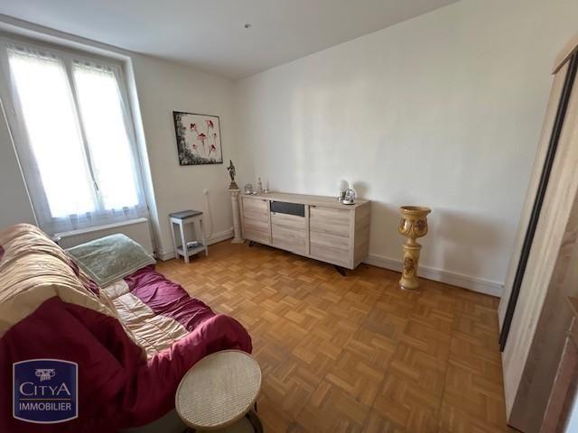 Location Appartement 4 pièces 83m² LE CHAMBON FEUGEROLLES 42500