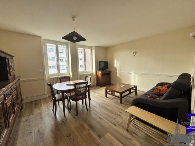 Location Appartement 4 pièces 83m² TULLE 19000