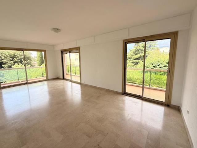 Location Appartement 4 pièces 80.45 m2 Vence