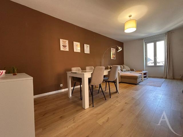 Location appartement 4 pièces, 80.45m², Bourges