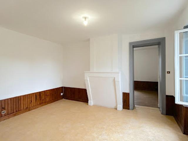 Location Appartement 4 pièces 80.6 m2 Cavignac