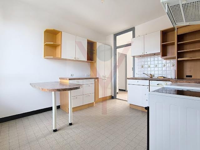 Location Appartement 4 pièces 80.96 m2 Bourg en Bresse