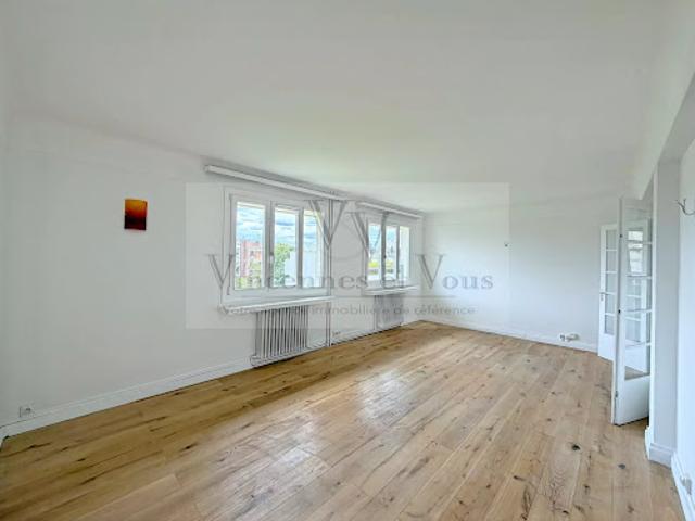 Location Appartement 4 pièces 80.27 m2 Vincennes