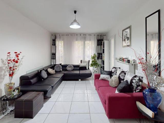 Location Appartement 4 pièces 80 m2 Villiers sur Marne