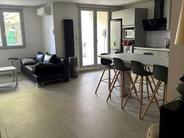 Location Appartement 4 pièces 80 m2 à Sainte Foy Lès Lyon
