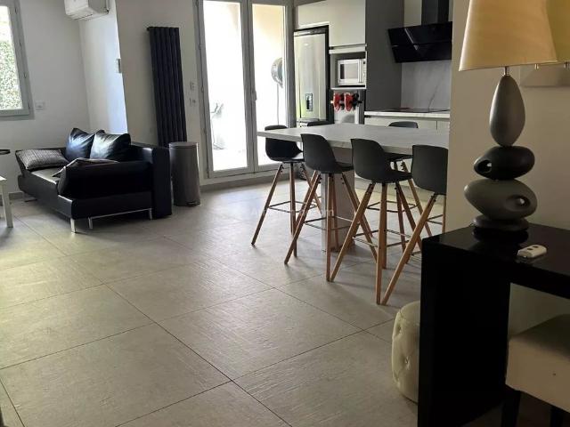 Location Appartement 4 pièces 80 m2 à Sainte Foy Lès Lyon