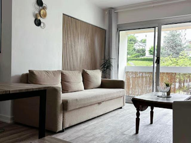 Location Appartement 4 pièces 80 m2 Deville les rouen