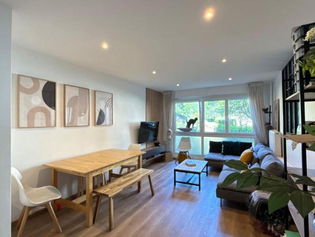 Location Appartement 4 pièces 80m²
