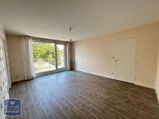 Location Appartement 4 pièces 80m² LE MANS 72100