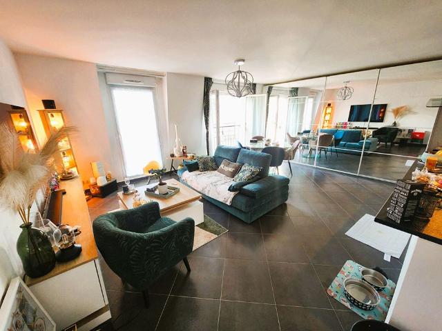 Location appartement 4 pièces, 81.40m², Antony