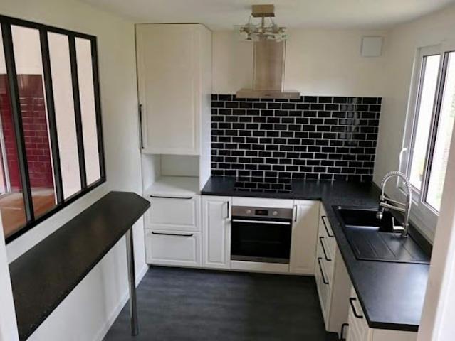 Location Appartement 4 pièces 81.66 m2 Evreux