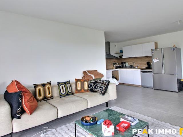 Location Appartement 4 pièces 81.88 m2 Annecy