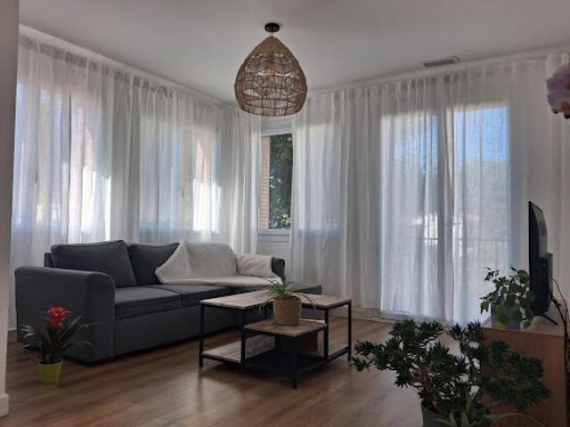 Location Appartement 4 pièces 81 m2 Vinon sur Verdon