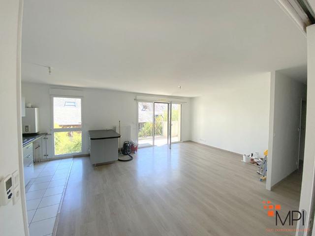 Location Appartement 4 pièces 81m²