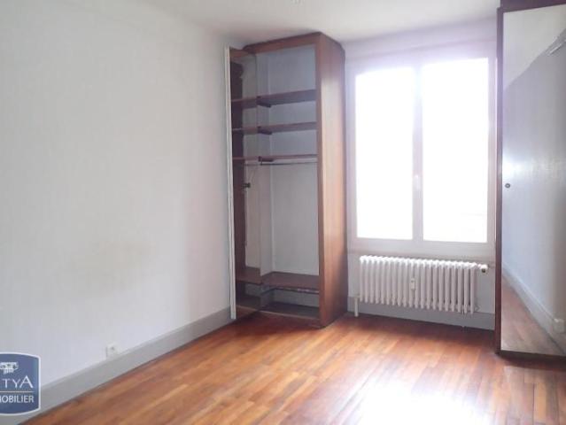 Location Appartement 4 pièces 81m² CHAMBERY 73000