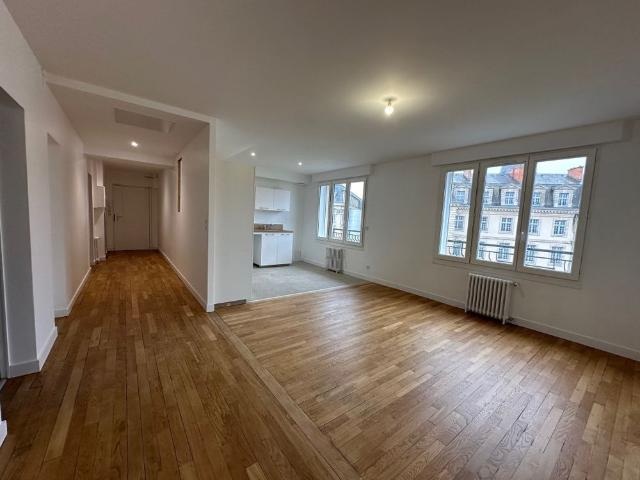 Location Appartement 4 pièces 81m² LIMOGES 87000