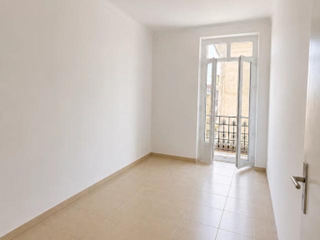 Location Appartement 4 pièces 82.94 m2 Nice