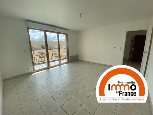 Location Appartement 4 pièces 82m²