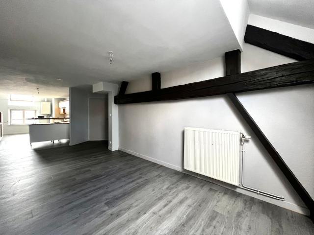 Location Appartement 4 pièces 82m²