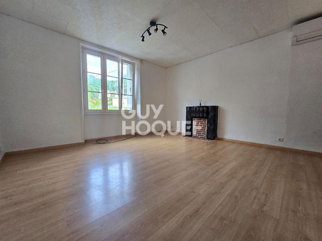 Location Appartement 4 pièces 82m²