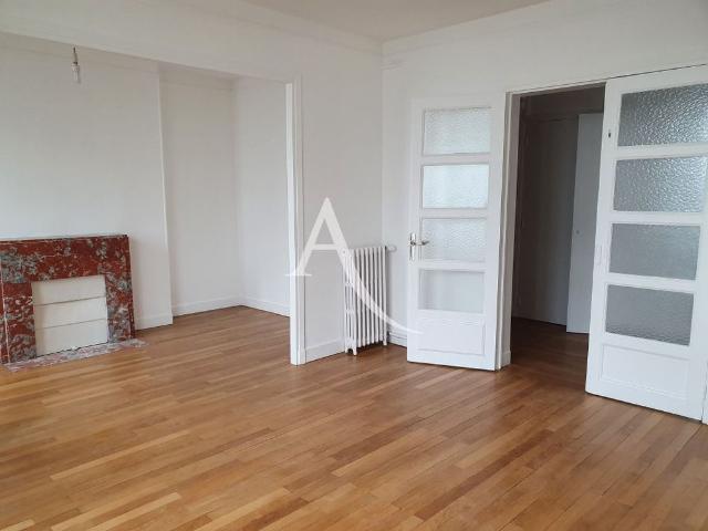Location Appartement 4 pièces 82m²