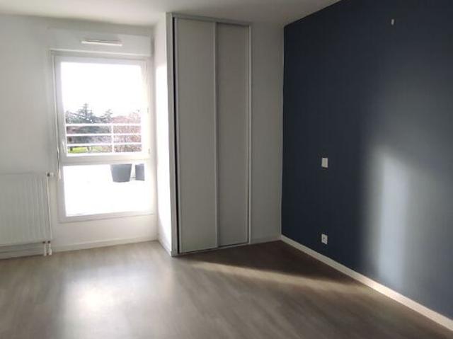 Location Appartement 4 pièces 82m²