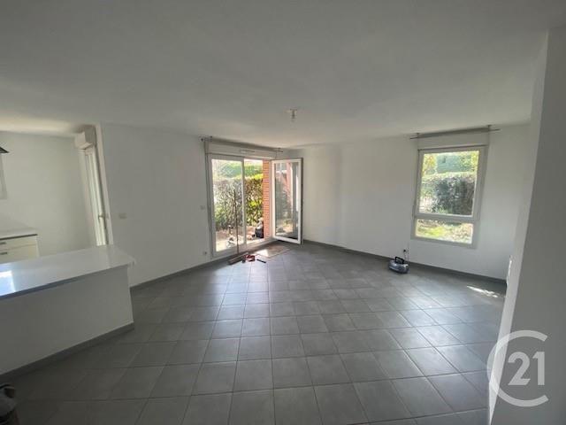 Location Appartement 4 pièces 82m² CUGNAUX 31270