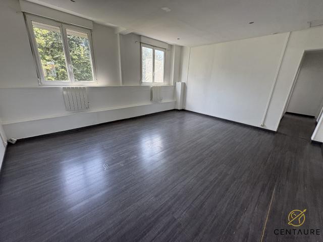 Location Appartement 4 pièces 82m² LILLE 59000
