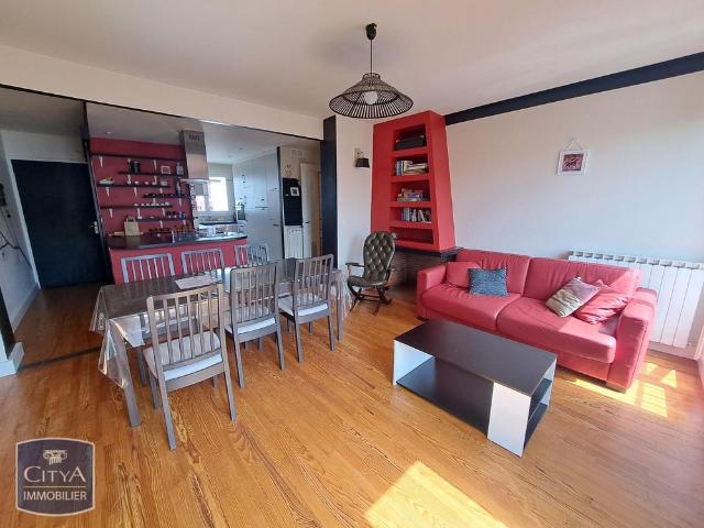 Location Appartement 4 pièces 82m² ROYAN 17200
