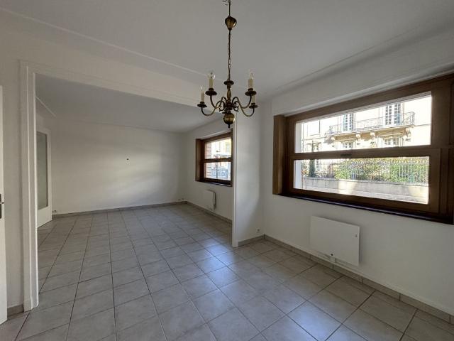 Location Appartement 4 pièces 82m² VICHY 03200