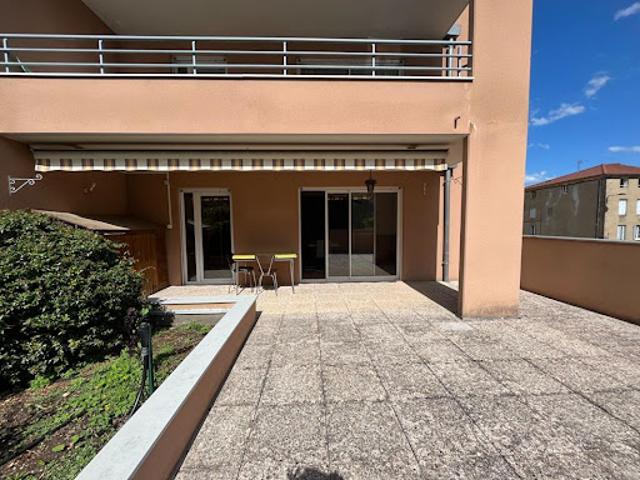 Location Appartement 4 pièces 87.2 m2 Macon