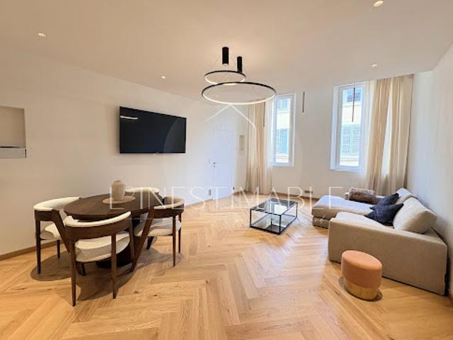 Location Appartement 4 pièces 90.2 m2 Aix en Provence
