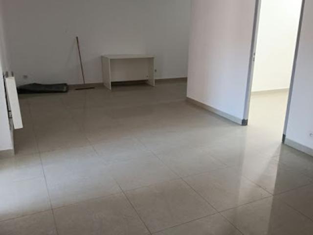 Location Appartement 4 pièces 87 m2 Roubaix